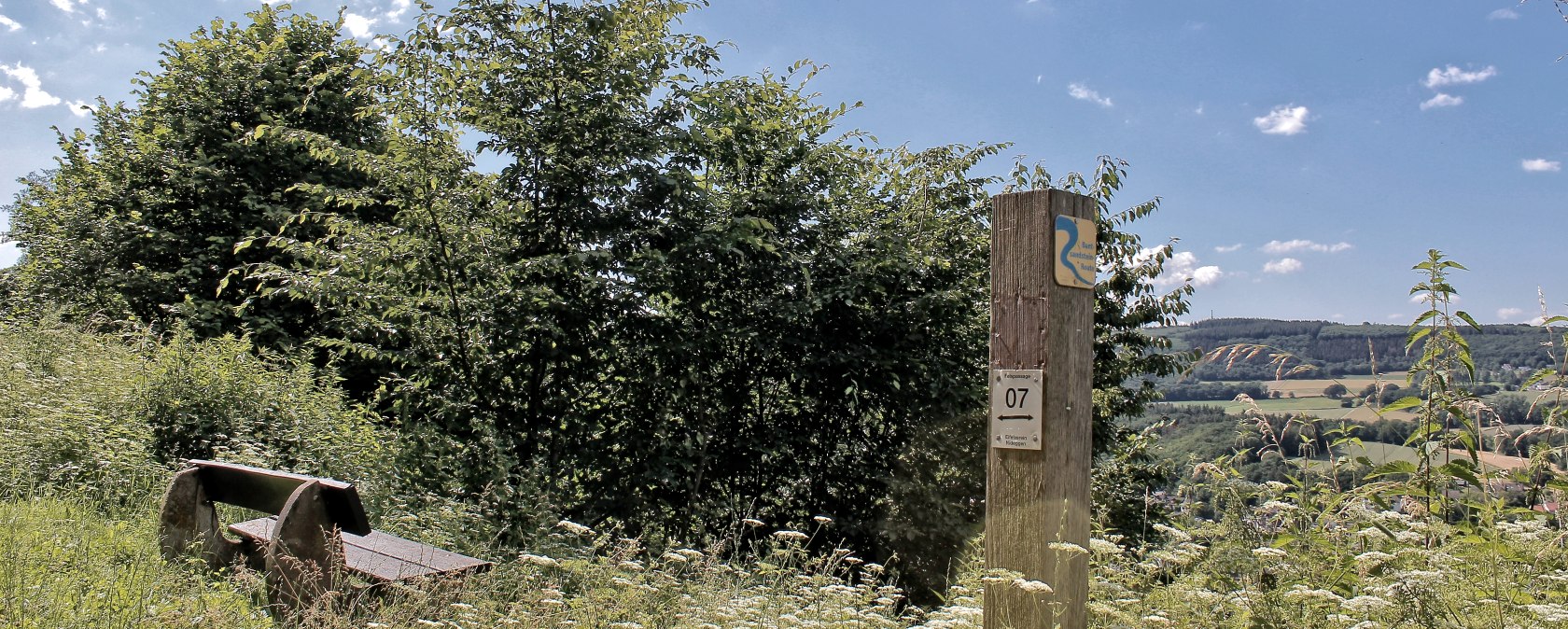 Unterwegs auf der Buntsandsteinroute, © Rureifel-Tourismus e.V., Dennis Winands