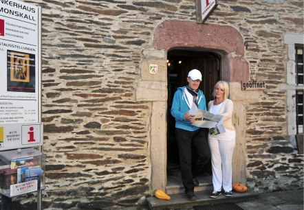 Mitten im wunderschönen Erholungsort Simonskall liegt das Junkerhaus mit der kleinen Tourist-Informationen.