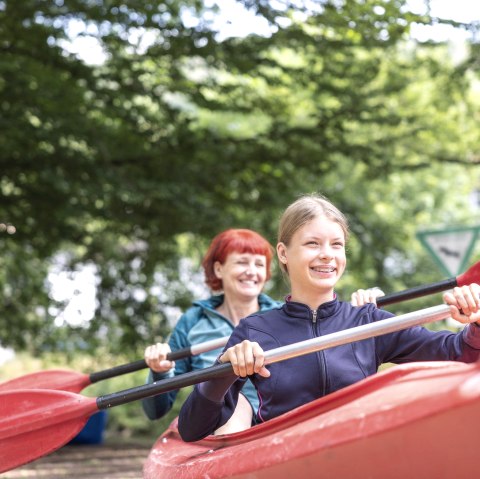 Spaß auf der Rur, © Eifel Tourismus GmbH_Tobias Vollmer