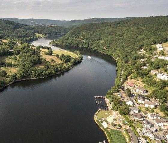 Radtour RurUfer-Radweg: Blick auf Einruhr und Obersee, © Eifel Tourismus GmbH/D. Ketz