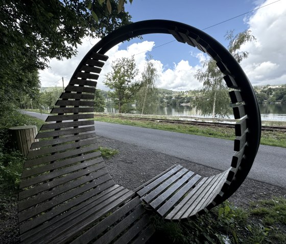 Sitzbank entlang der Wanderung, © Rureifel-Tourismus e.V., Dennis Winands