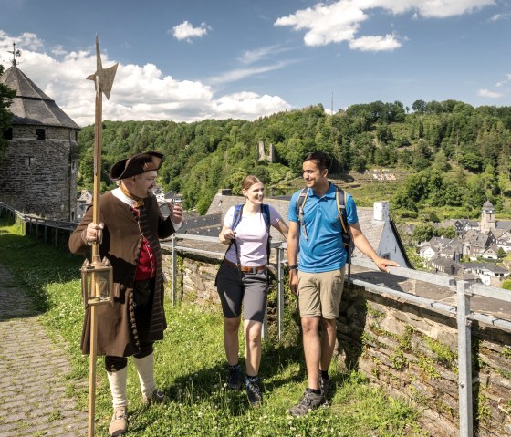 Stadtwächterführung Auf der Burg, © Eifel-Tourismus GmbH, Dominik Ketz